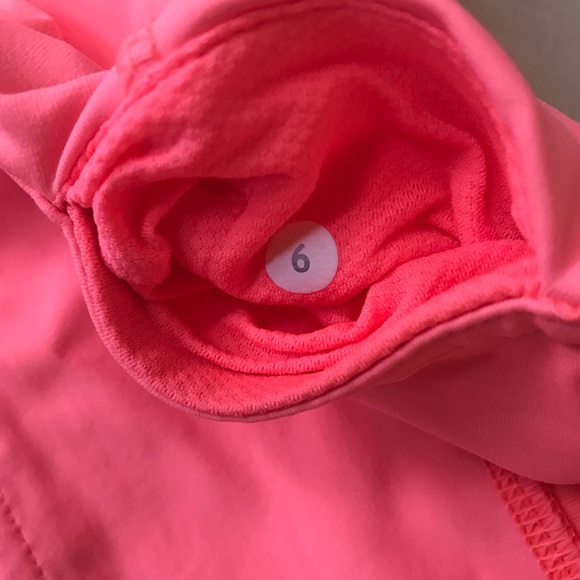 Lululemon Speed Track Short Grapefruit - Picture 7 of 7